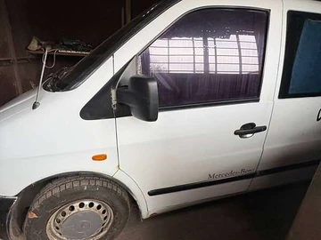 Авто Mercedes Vito 2000 № 8215437