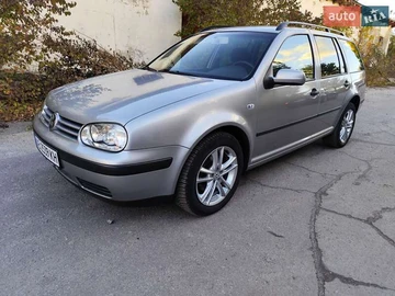 Авто Volkswagen Golf 2002 № 8215464