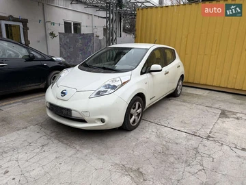 Авто Nissan Leaf 2011 № 8215468