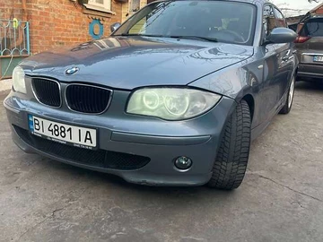 Авто BMW 1 Series 2005 № 8215483
