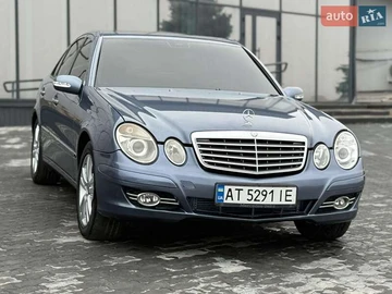 Авто Mercedes E-Class 2004 № 8215521