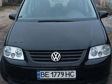 Авто Volkswagen Touran 2004 № 8215523