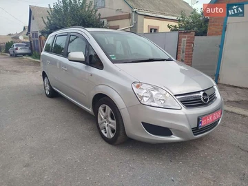 Авто Opel Zafira 2009 № 8215536