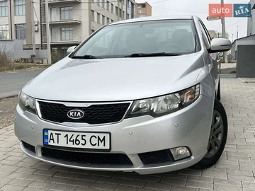 Авто KIA Cerato 2009 № 8215542