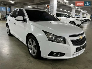Авто Chevrolet Cruze 2012 № 8215745