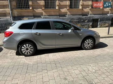 Авто Opel Astra 2011 № 8215754