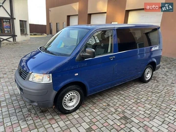 Авто Volkswagen Transporter 2008 № 8215757