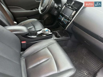 Авто Nissan Leaf 2017 № 8215762