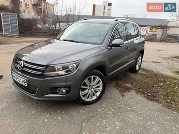 Авто Volkswagen Tiguan 2012 № 8215947