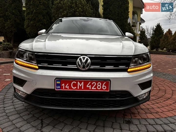 Авто Volkswagen Tiguan 2017 № 8216086