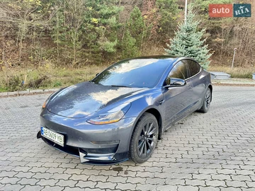 Авто Tesla Model 3 2021 № 8216099