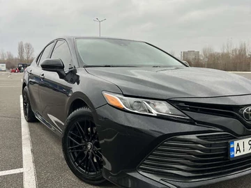 Авто Toyota Camry 2019 № 8216111