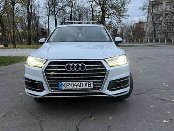 Авто Audi Q7 2018 № 8216229