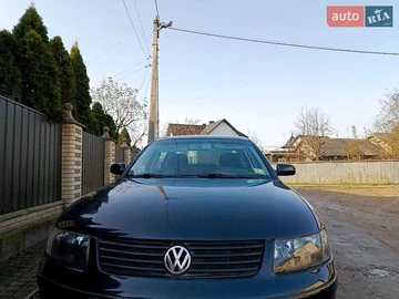 Авто Volkswagen Passat 2001 № 8216429