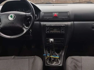 Авто Skoda Octavia 2001 № 8216451