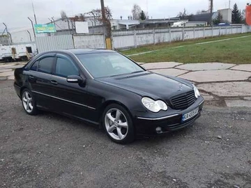 Авто Mercedes C-Class 2005 № 8216462