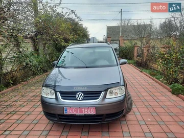 Авто Volkswagen Touran 2006 № 8216564