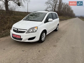 Авто Opel Zafira 2012 № 8216658