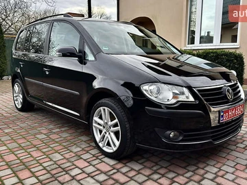 Авто Volkswagen Touran 2008 № 8216663