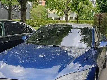 Авто Tesla Model S 2015 № 8216901