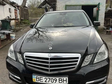 Авто Mercedes E-Class 2011 № 8216911