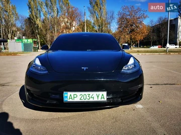 Авто Tesla Model 3 2019 № 8216959