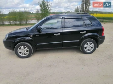 Авто Hyundai Tucson 2008 № 8217027