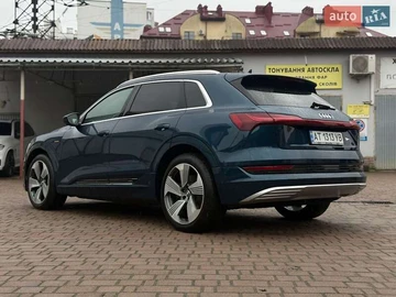 Авто Audi E-Tron 2019 № 8217049