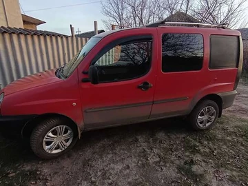 Авто Fiat Doblo 2000 № 8217101