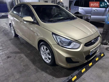 Авто Hyundai Accent 2011 № 8217140