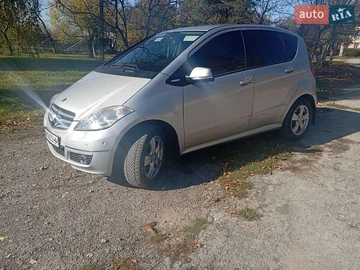 Авто Mercedes A-Class 2010 № 8217220