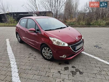 Авто Peugeot 208 2013 № 8217250