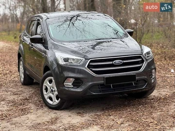 Авто Ford Escape 2018 № 8217367