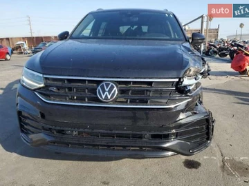 Авто Volkswagen Tiguan 2023 № 8217418