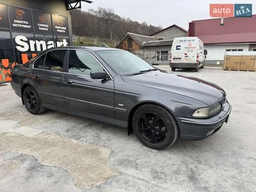 Авто BMW 5 Series 2001 № 8217449