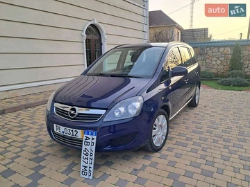 Авто Opel Zafira 2009 № 8217451