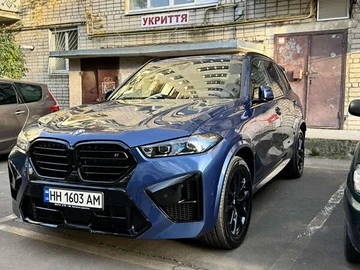 Авто BMW X5 2023 № 8217655