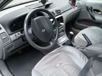 Авто Renault Laguna 2001 № 8217718