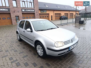 Авто Volkswagen Golf 2002 № 8217735