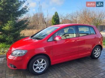 Авто Volkswagen Golf Plus 2007 № 8217829