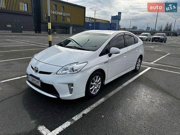 Авто Toyota Prius 2014 № 8217891