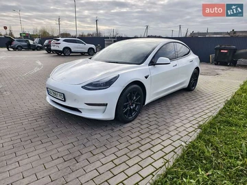 Авто Tesla Model 3 2022 № 8217995