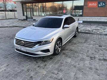 Авто Volkswagen Passat 2020 № 8217999