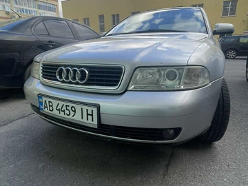 Авто Audi A4 2000 № 8218065