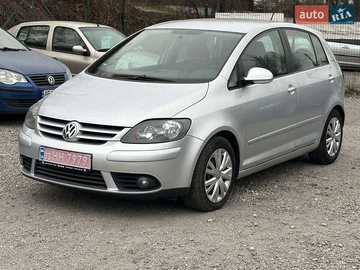 Авто Volkswagen Golf Plus 2008 № 8218280