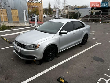 Авто Volkswagen Jetta 2012 № 8218421