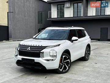 Авто Mitsubishi Outlander 2021 № 8218675