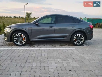 Авто Audi E-Tron Sportback 2021 № 8218796