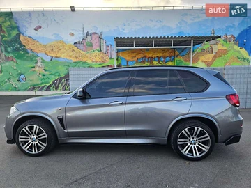 Авто BMW X5 2018 № 8218799