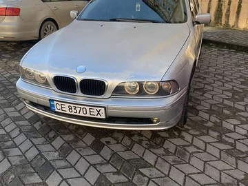 Авто BMW 5 Series 2002 № 8219000